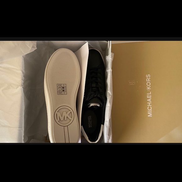 MICHAEL KORS Jacquard Platform Sneaker - Picture 3 of 3